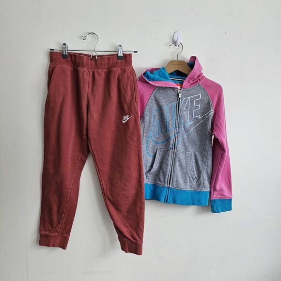 Nike Girl’s Sportswear  Tracksuit Jacket Pants Size Medium + Color block - Picture 2 of 7